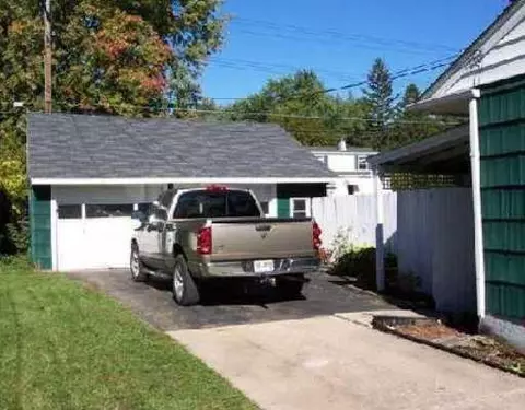 466 Everett, Milan, MI 48160 photo 2