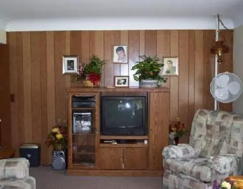 466 Everett, Milan, MI 48160 photo 3