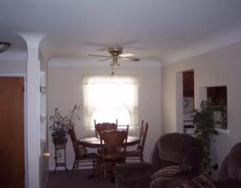 466 Everett, Milan, MI 48160 photo 6