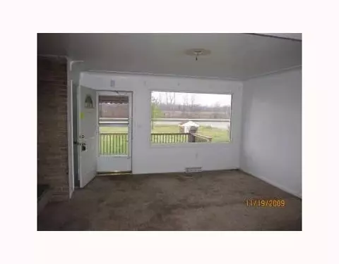 14276 Sumpter, Carleton, MI 48117 photo 4