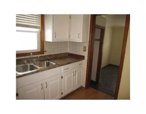 7415 Beech Daly, Taylor, MI 48180 photo 5