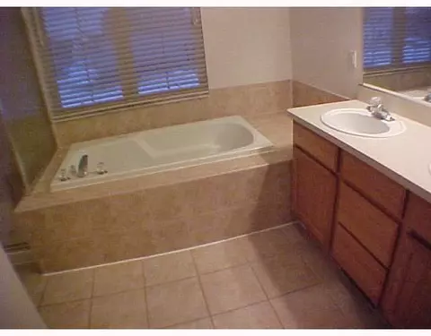 6065 Quebec, Ann Arbor, MI 48103 photo 7