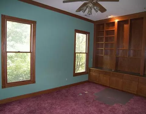 2862 E Maple, Milford Twp, MI 48381 photo 5