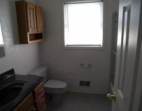 2862 E Maple, Milford Twp, MI 48381 photo 9