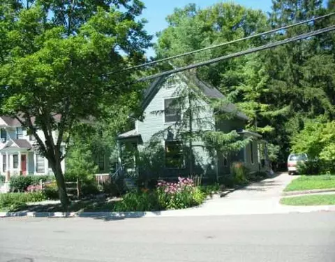437 Spring, Ann Arbor, MI 48103 photo 1