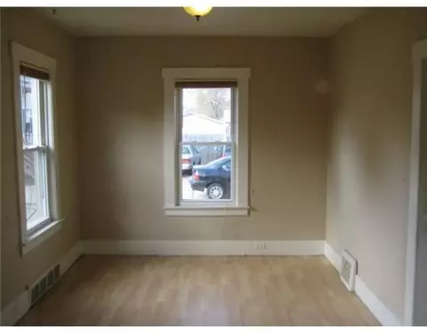 35312 Chestnut, Wayne, MI 48184 photo 3
