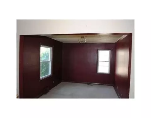 3989 Winifred, Wayne, MI 48184 photo 3