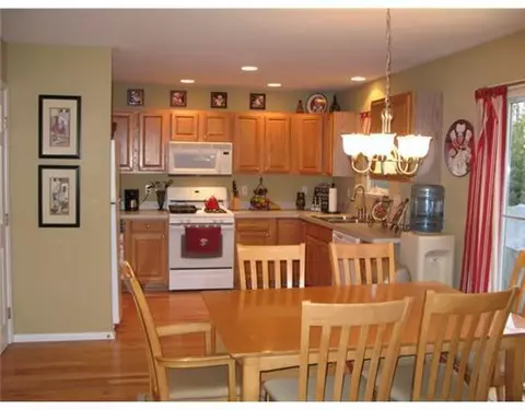 3971 E Highlander, Ann Arbor, MI 48108 photo 3
