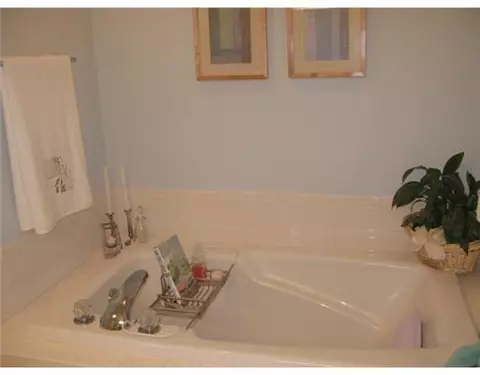 3971 E Highlander, Ann Arbor, MI 48108 photo 6