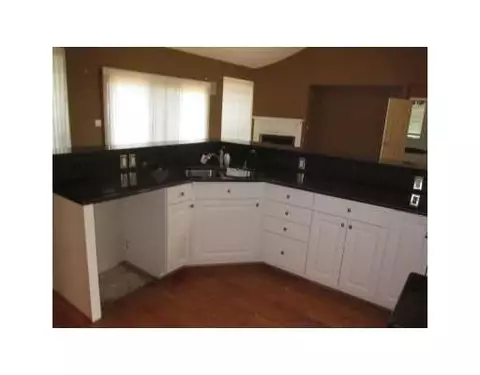 6857 Ormond, Davisburg, MI 48350 photo 5