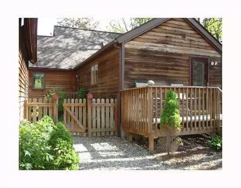 2735 Dexter Rd, Ann Arbor, MI 48103 photo 1