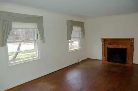 1405 Arborview, Ann Arbor, MI 48103 photo 2