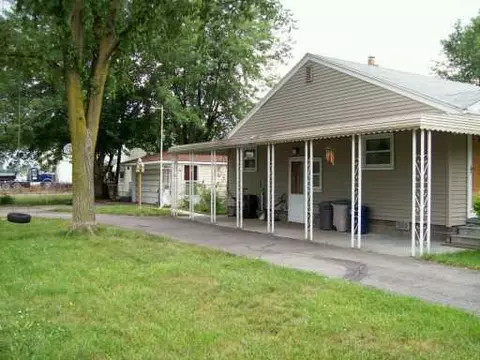 28413 Ecorse, Romulus, MI 48174 photo 8