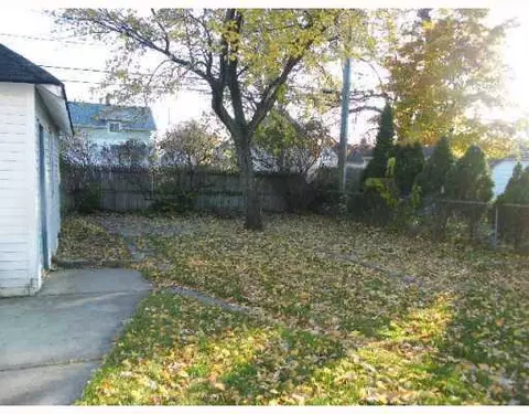 35275 Chestnut, Wayne, MI 48184 photo 4