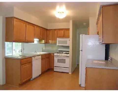 45245 Rudgate, Canton, MI 48188 photo 3