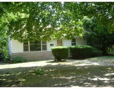 902 Daniel, Ann Arbor, MI 48103 photo 1