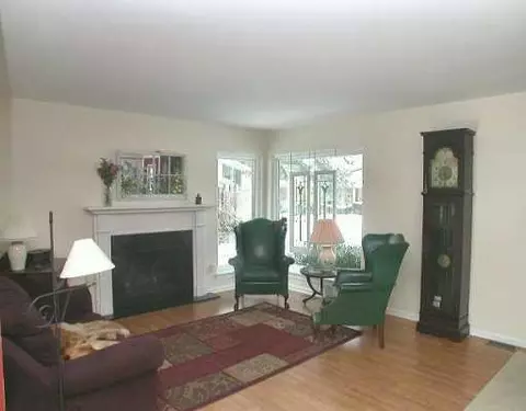 720 Thomas, Ann Arbor, MI 48103 photo 2