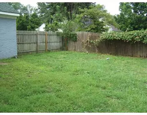 35428 Elm, Wayne, MI 48184 photo 7