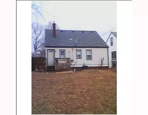 4166 Cadillac, Wayne, MI 48184 photo 5