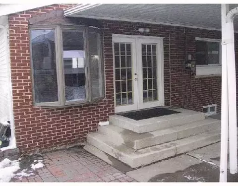 18116 Outer Dr, Dearborn, MI 48128 photo 9
