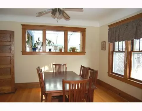 237 Crest Ave, Ann Arbor, MI 48103 photo 4
