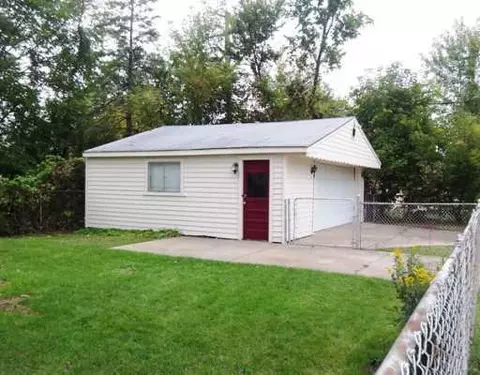 4381 Columbus, Wayne, MI 48184 photo 3