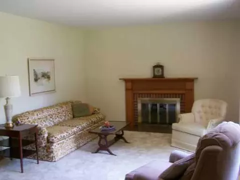 2020 Devolson, Ann Arbor, MI 48104 photo 3