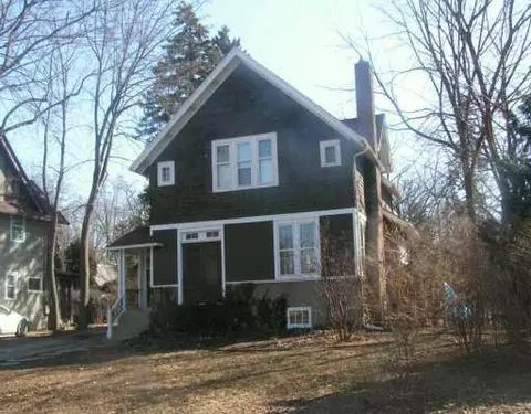 1027 S S Frst, Ann Arbor, MI 48104 photo 1