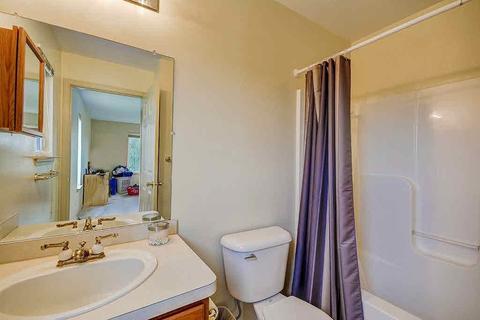 4151 S Wayne Rd, Wayne, MI 48184 photo 34