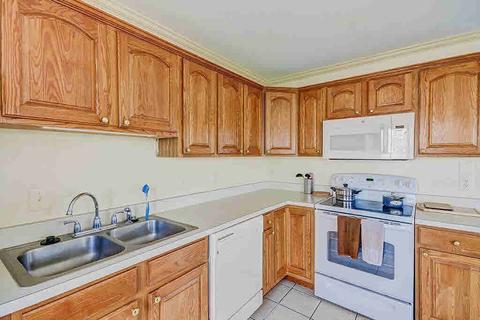 4151 S Wayne Rd, Wayne, MI 48184 photo 23