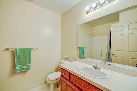 4151 S Wayne Rd, Wayne, MI 48184 photo 29