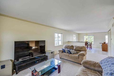 4151 S Wayne Rd, Wayne, MI 48184 photo 11