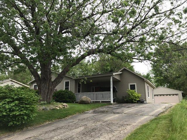 3641 St Luke Dr, Jackson, MI 49201 photo 1