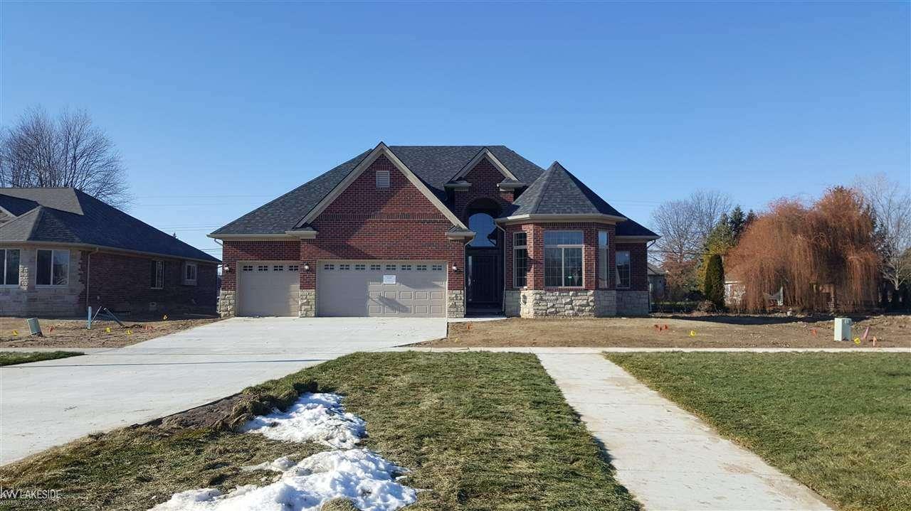 47797 Hidden Mdws, Macomb, MI 48044 photo 1