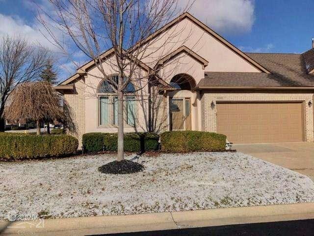 52225 Mitchell Ln, Macomb, MI 48042 photo 1