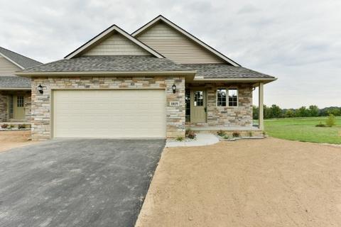 1032 Ridge View Dr, Tecumseh, MI 49286 photo 1