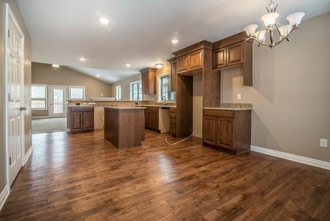 1035 Ridge View Dr, Tecumseh, MI 49286 photo 13