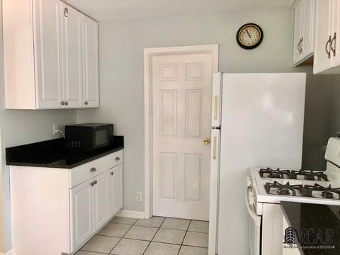 1077 Hackman Dr, Temperance, MI 48182 photo 18