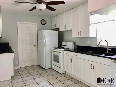 1077 Hackman Dr, Temperance, MI 48182 photo 17
