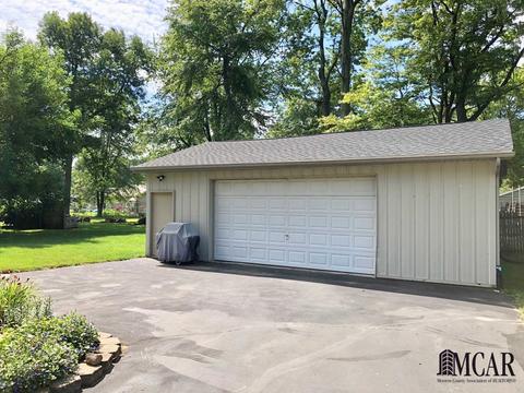 1077 Hackman Dr, Temperance, MI 48182 photo 8