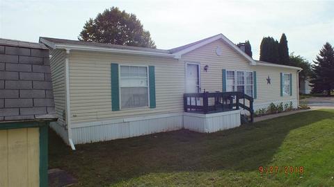 320 Highlands, Temperance, MI 48182 photo 2