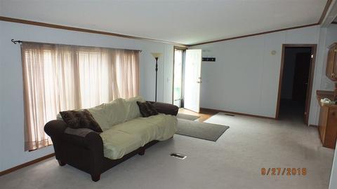 320 Highlands, Temperance, MI 48182 photo 13