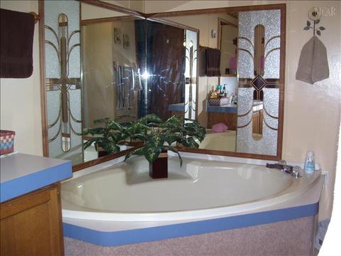 320 Highlands, Temperance, MI 48182 photo 33