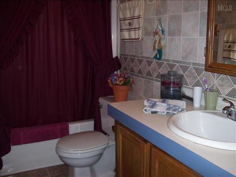 320 Highlands, Temperance, MI 48182 photo 38