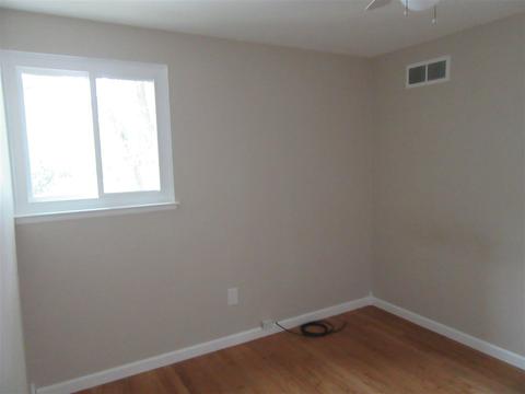 322 Crampton, Monroe, MI 48162 photo 16