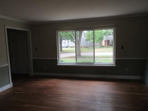 322 Crampton, Monroe, MI 48162 photo 7