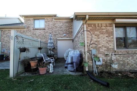 905 May Dr, Monroe, MI 48161 photo 8