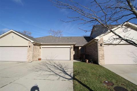 905 May Dr, Monroe, MI 48161 photo 1