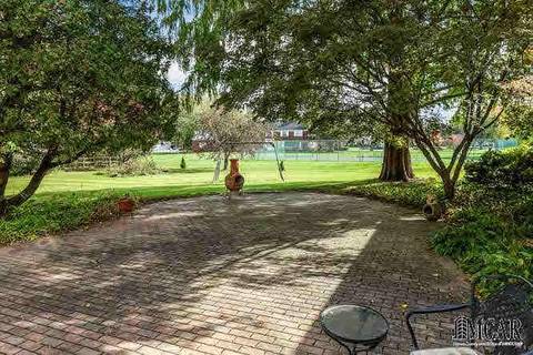 1030 N Macomb St, Monroe, MI 48161 photo 7