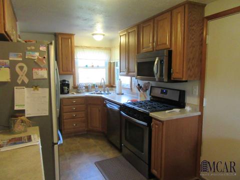 831 E Hurd, Monroe, MI 48162 photo 17